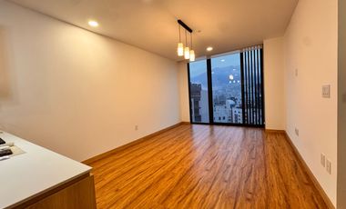Arriendo la Carolina Suite de lujo por estrenar con vista de Quito edificio con piscina