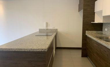 RENTA SUITE, CUMBAYA, USFQ