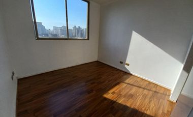 SE VENDE BUEN DEPTO 2D, BARRIO BRASIL