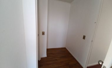 SE VENDE BUEN DEPTO 2D, BARRIO BRASIL