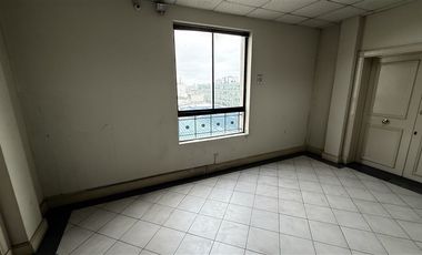 Oficina en Venta en CAUPOLICÁN A PASOS PLAZA DE ARMAS DE CONCEPCIÓN