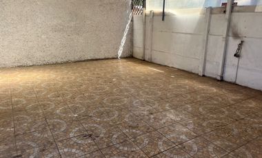 SE ARRIENDA CASA PARA USO HABITACIONAL O COMERCIAL