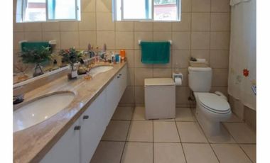 Casa en Venta en ESPECTACULAR Y AMPLIA CASA EN EXCLUSIVO CON...