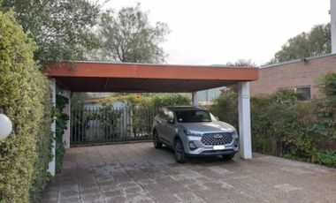 Casa en Venta en ESPECTACULAR Y AMPLIA CASA EN EXCLUSIVO CON...