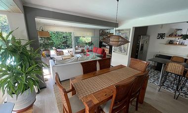 Casa en Venta en LAURA DE NOVES/AVDA. LAS CONDES