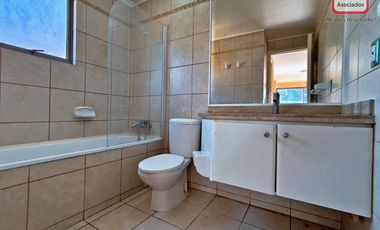 Amplio terreno! casa con comodos ambientes