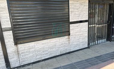 Local Comercial en Arriendo en LOCAL SANTA ROSA