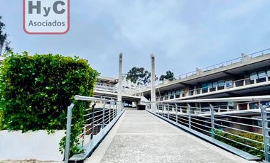 Hermosa casa en centro de Reñaca; Cuidad y descanso.