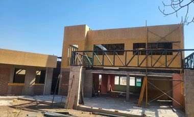 Casa en Venta en CHACABUCO