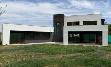 Casa en Venta en CHACABUCO