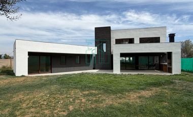 Casa en Venta en CHACABUCO