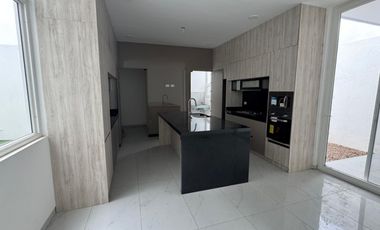 Casa en condominio - Fraccionamiento Arroyo El Molino