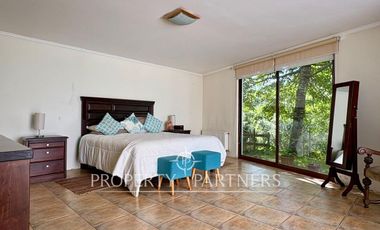 Parcela con casa y piscina en Patagual