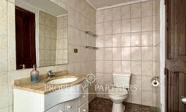 Parcela con casa y piscina en Patagual