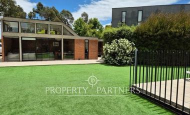 Espectacular casa en arriendo - año corrido