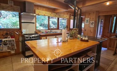 Excelente casa en parcela con bosque nativo a minutos de Pucón