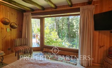 Excelente casa en parcela con bosque nativo a minutos de Pucón