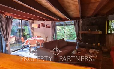 Excelente casa en parcela con bosque nativo a minutos de Pucón