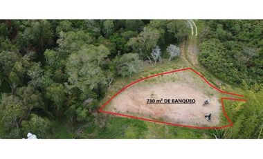 LOTE CON EXPLANACIÓN PARA CONSTRUIR EN SAN VICENTE FERRER