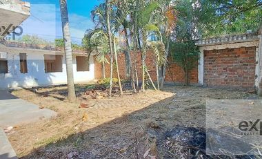 VENDO TERRENO DE 300 M2 EN ESQUINA PUCALLPA-YARINACOCHA