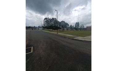 LOTE EN URBANIZACIÓN MESETA, MARINILLA