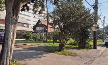 Casa en Venta en Mall Plaza Los Domínicos- Metro Los Domínicos