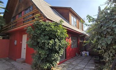 Casa en Venta en Mall Plaza Los Domínicos- Metro Los Domínicos