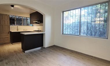 Casa en Venta en Mall Plaza Los Domínicos- Metro Los Domínicos