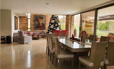 VENTA PERMUTA CASA CAMPESTRE  RUITOQUE ALTO GOLF COUNTRY CLUB  COD:197