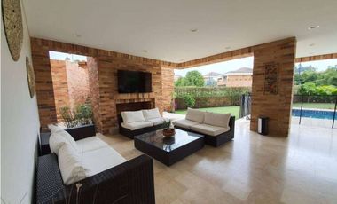 VENTA PERMUTA CASA CAMPESTRE  RUITOQUE ALTO GOLF COUNTRY CLUB  COD:197