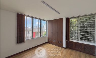 Apartamento en arriendo, Av. Santander, barrio Palermo, Manizales