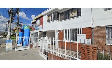 CASA COMERCIAL EN ARRIENDO, BARRIO SAN CARLOS ZIPAQUIR