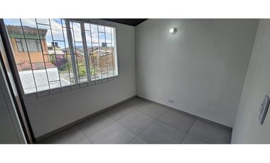CASA COMERCIAL EN ARRIENDO, BARRIO SAN CARLOS ZIPAQUIR