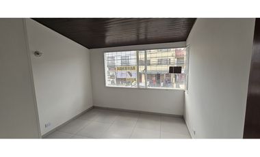 CASA COMERCIAL EN ARRIENDO, BARRIO SAN CARLOS ZIPAQUIR