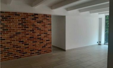 Apartamento reformado  en venta POBLADO /MEDELLIN