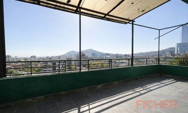 LUIS THAYER OJEDA - CARLOS ANTÚNEZ / METRO TOBALABA