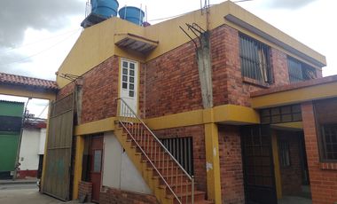 CASA LOTE EN VENTA – GRAN POTENCIAL DE DESARROLLO EN ZIPAQUIRÁ