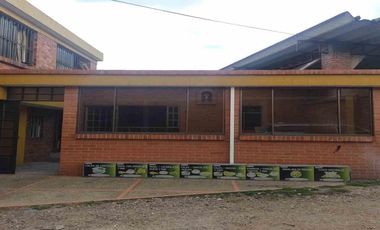 CASA LOTE EN VENTA – GRAN POTENCIAL DE DESARROLLO EN ZIPAQUIRÁ