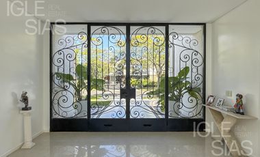Casa en venta y alquiler al lago, El Golf, Nordelta