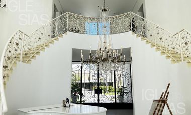 Casa en venta y alquiler al lago, El Golf, Nordelta