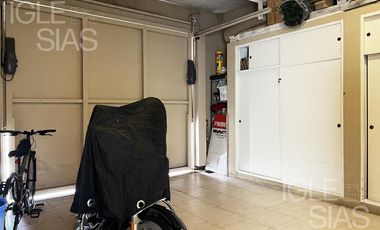 Casa en venta y alquiler al lago, El Golf, Nordelta