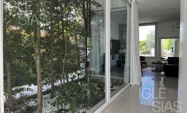 Casa en venta y alquiler al lago, El Golf, Nordelta