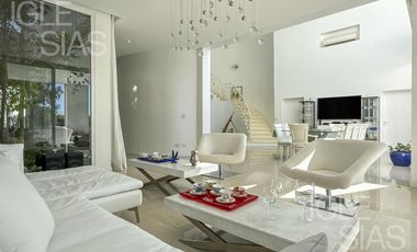 Casa en venta y alquiler al lago, El Golf, Nordelta