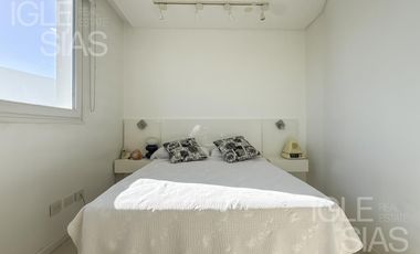 Casa en venta y alquiler al lago, El Golf, Nordelta