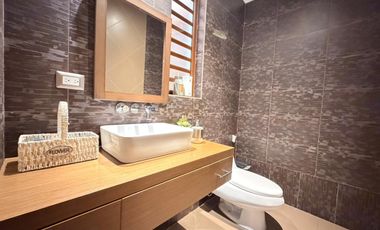 En Venta Casa de Lujo Sector Las Orquídeas