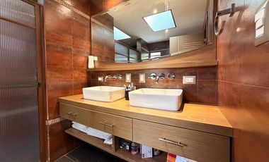 En Venta Casa de Lujo Sector Las Orquídeas