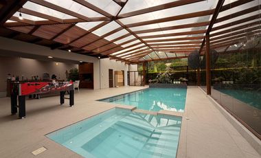 En Venta Casa de Lujo Sector Las Orquídeas