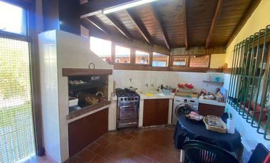 Casa / Chalet Av. 40 entre 25 y 27 - Miramar