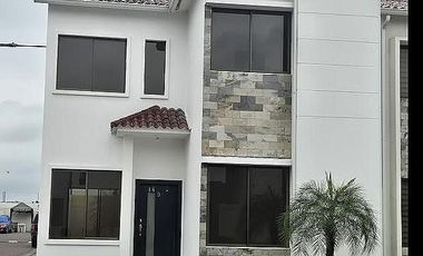 Casa de Arriendo en Urbanizacion Ciudad del Valle