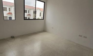 Casa de Arriendo en Urbanizacion Ciudad del Valle